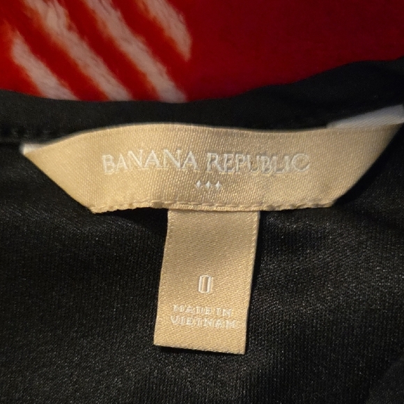 Banana Republic Black Sheath Mini Dress Scoop Neck Sleeveless - Picture 3 of 4